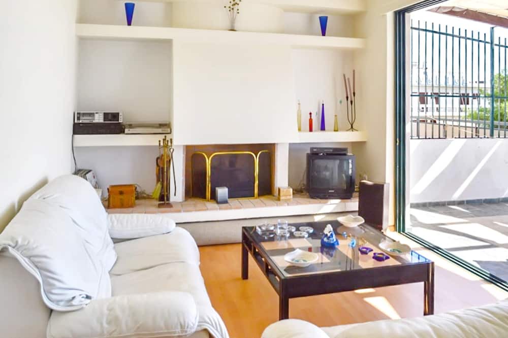 Photo of Livingroom in Karystos