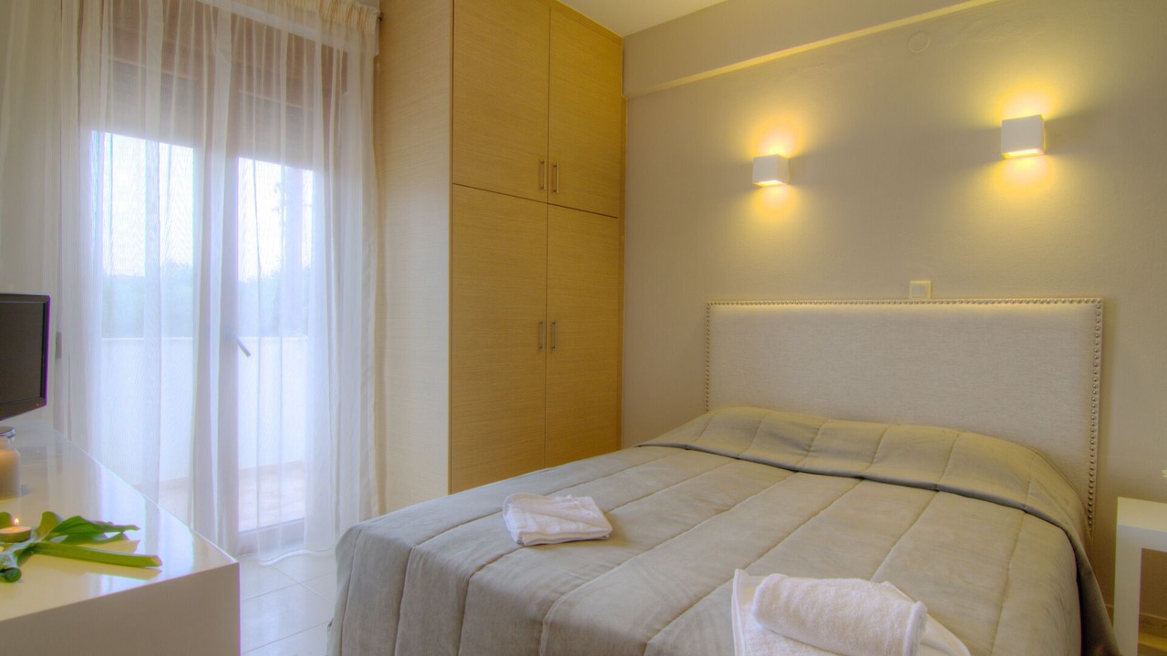 Photo of Bedroom in Lefkogeia