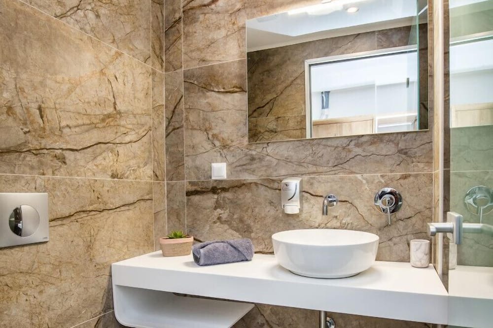 Photo of Bathroom in Limenaria