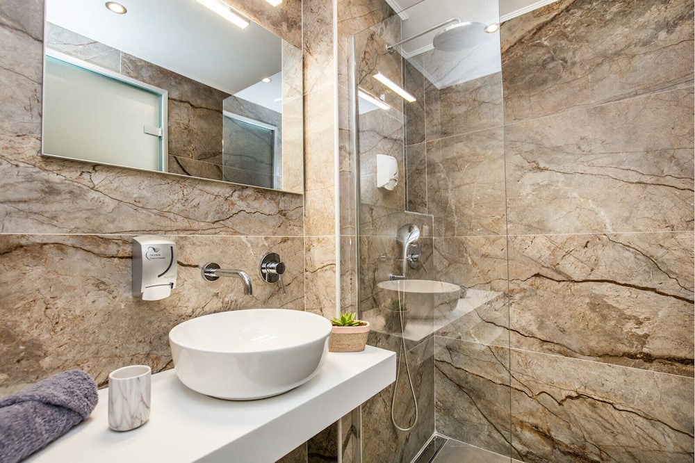 Photo of Bathroom in Limenaria