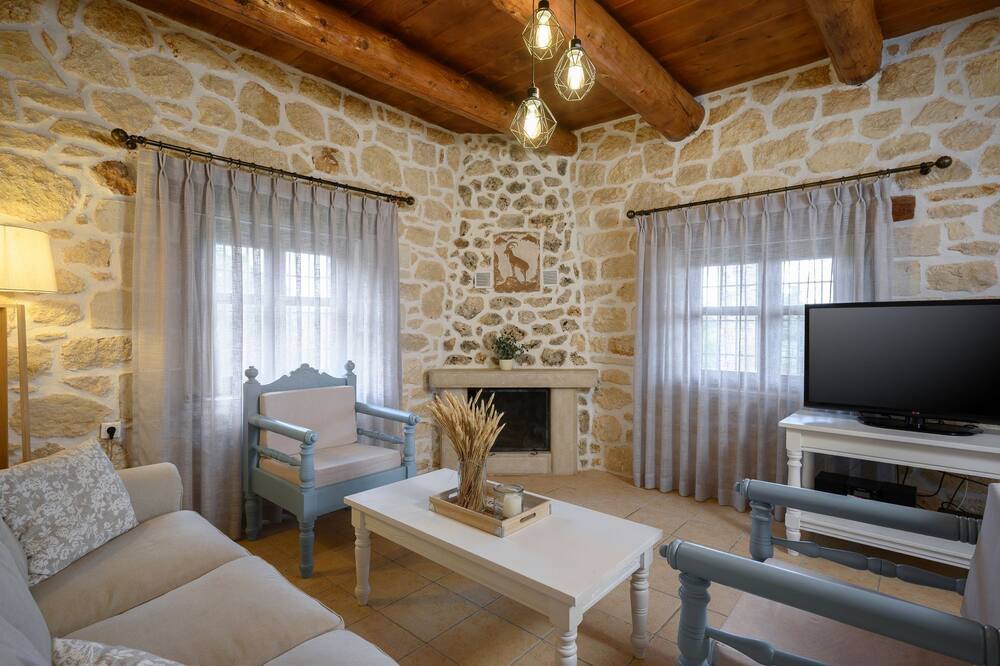 Photo of Livingroom in Maza
