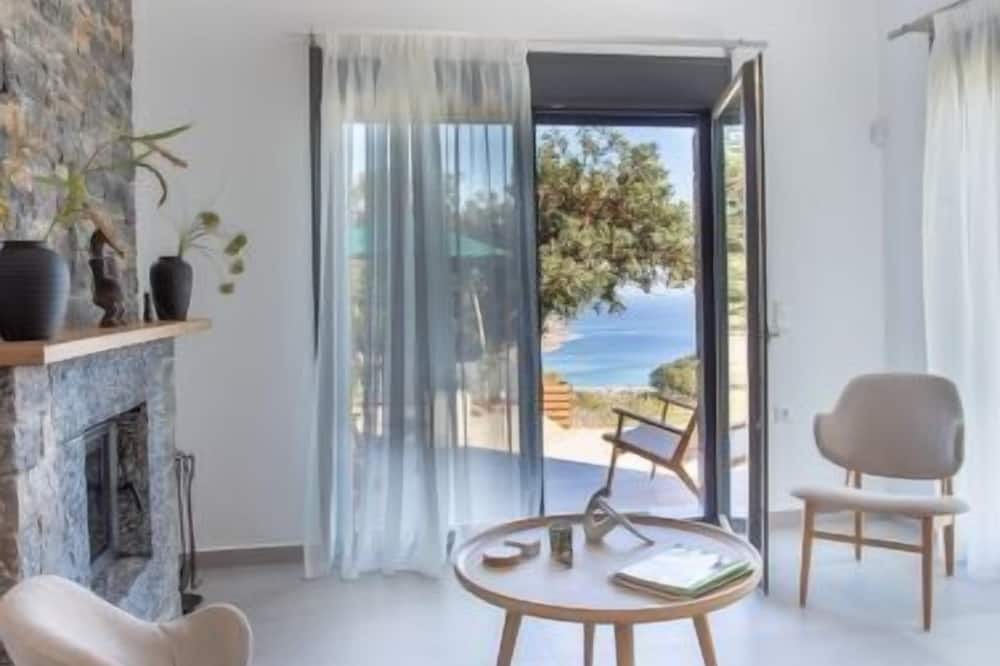 Photo of Livingroom in Kounelion