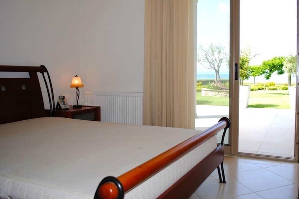 Photo of Bedroom in Haniotis