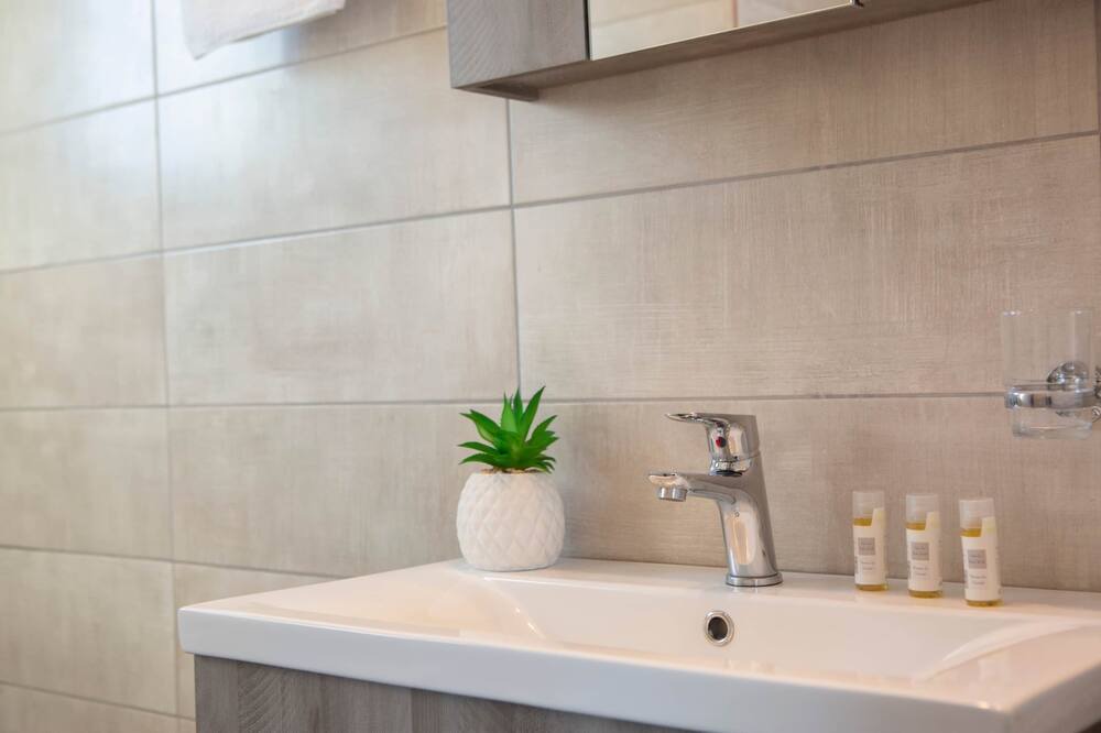 Photo of Bathroom in Kalamitsi