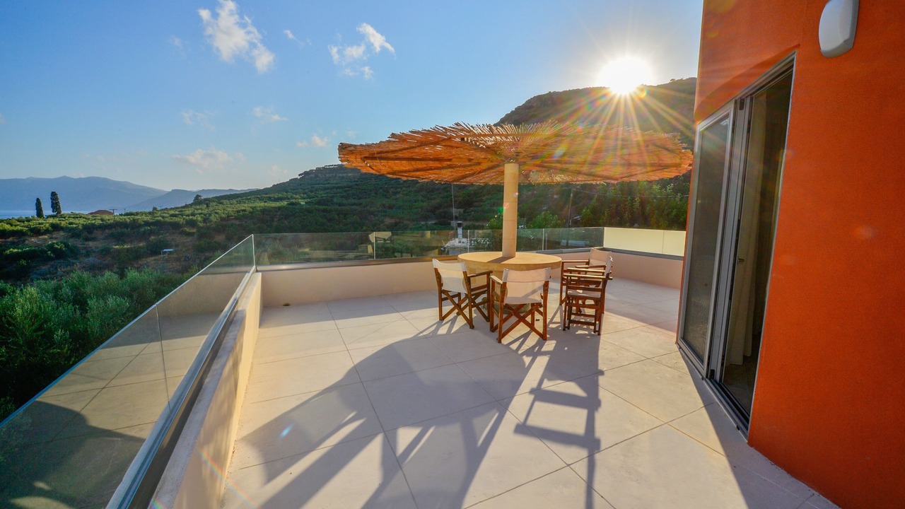 Photo of Patio Balcony in Drapanias