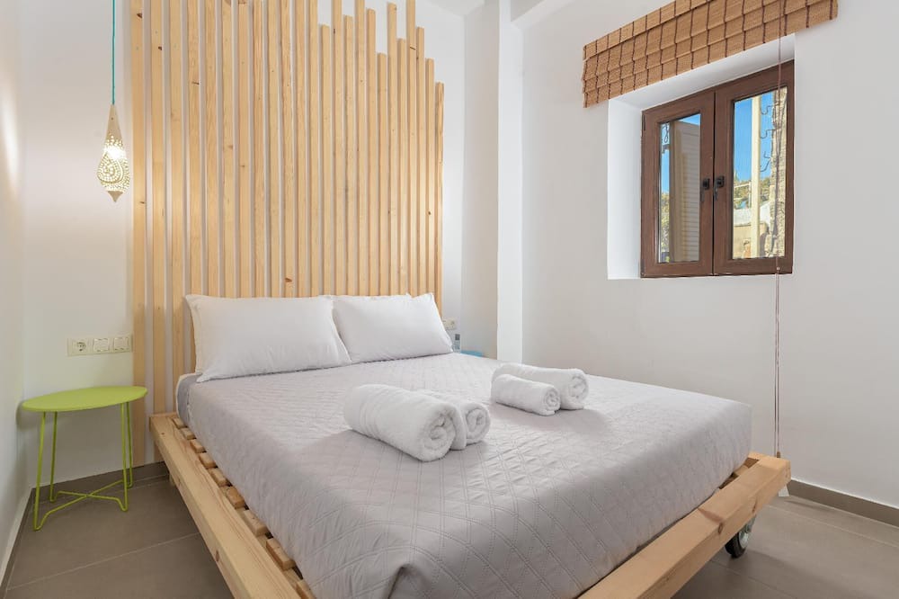 Photo of Bedroom in Rhodes Old Town