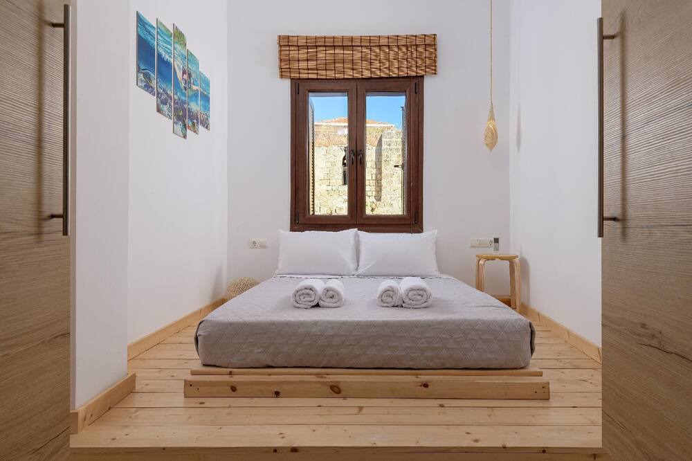 Photo of Bedroom in Rhodes Old Town
