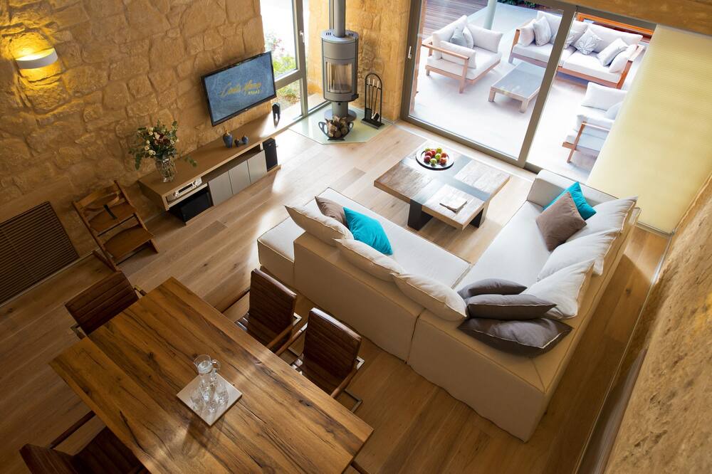 Photo of Livingroom in Kontomari