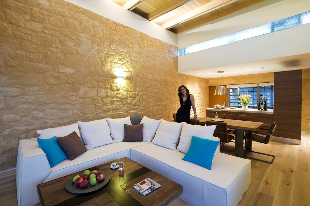 Photo of Livingroom in Kontomari