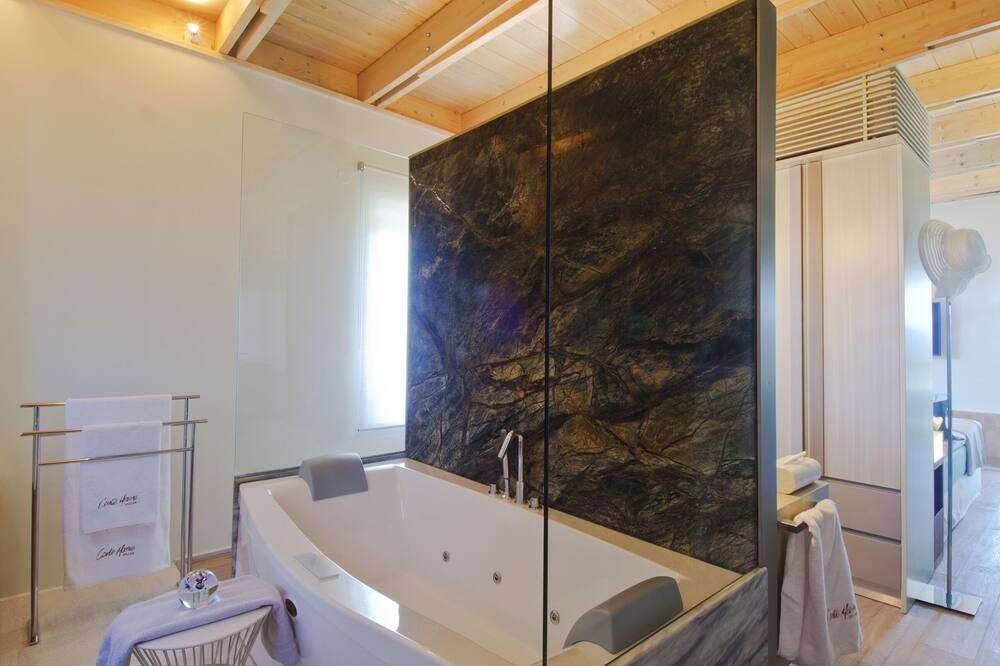 Photo of Bathroom in Kontomari