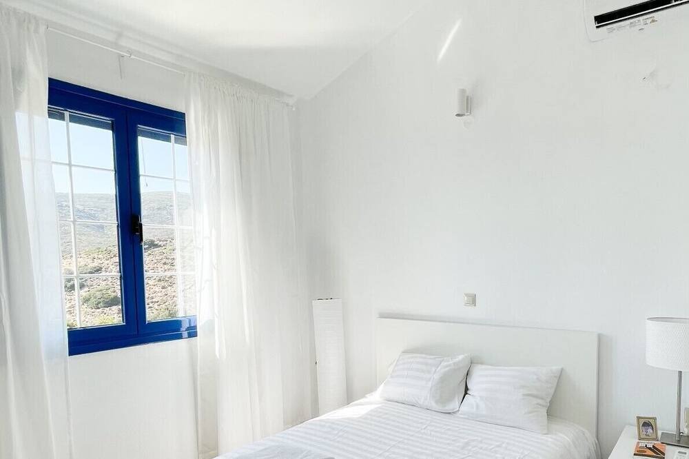 Photo of Bedroom in Batsi