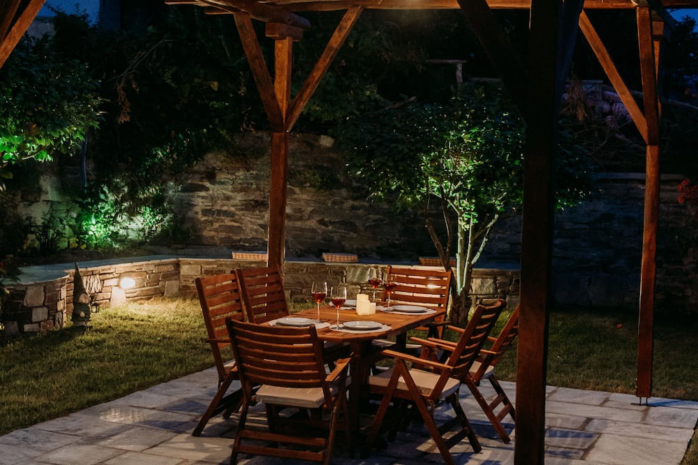 Photo of Outdoor in Mouresi