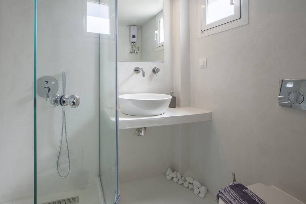 Photo of Bathroom in Neos Marmaras