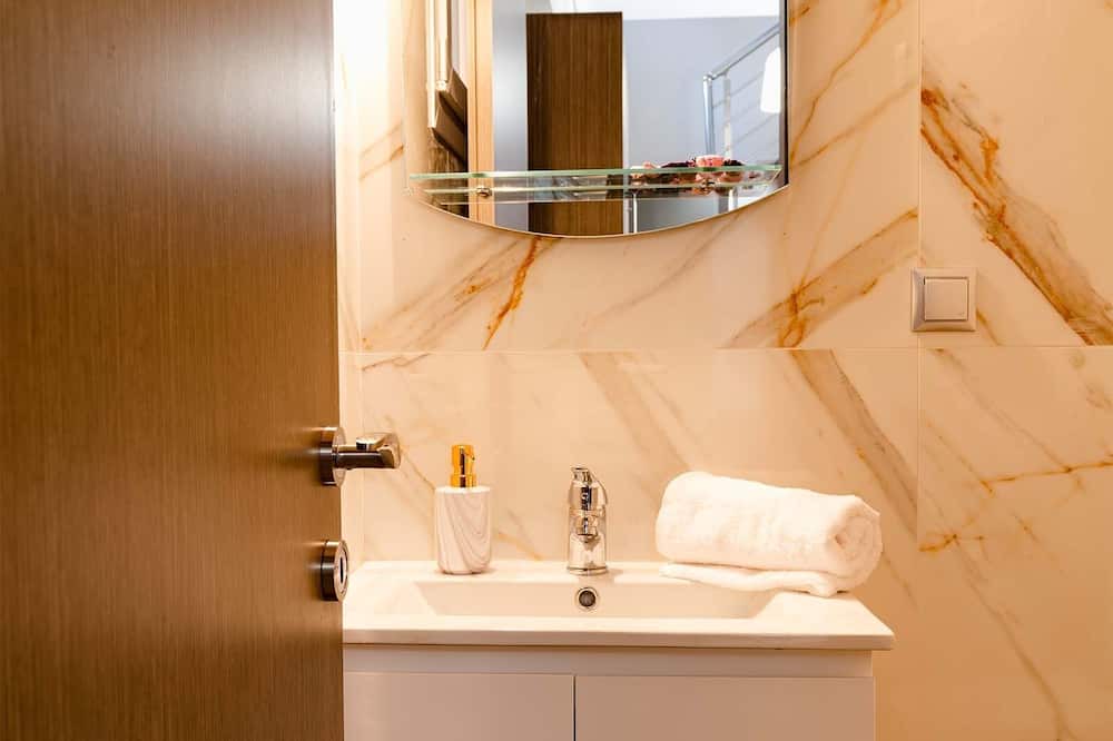 Photo of Bathroom in Flogita