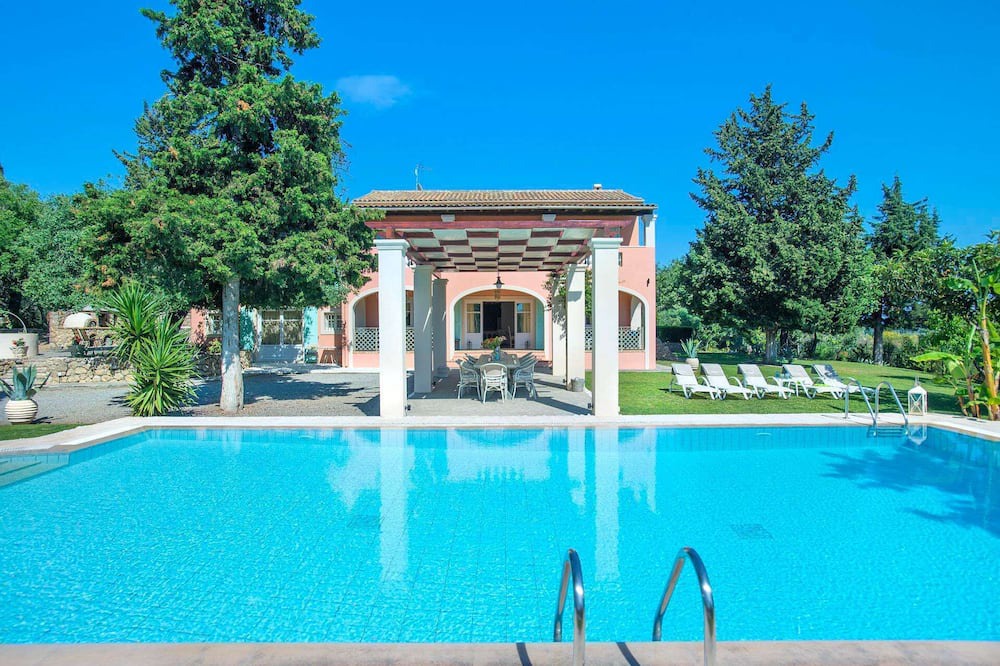 Photo of Outdoor in Doukades