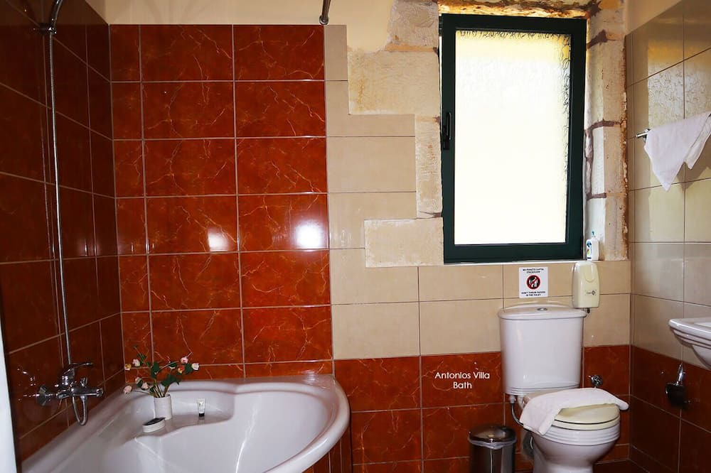 Photo of Bathroom in Apokoronas