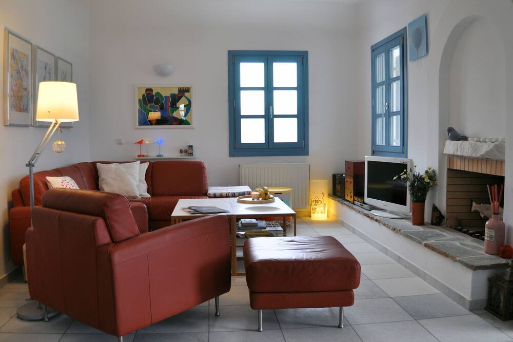 Photo of Livingroom in Plaka