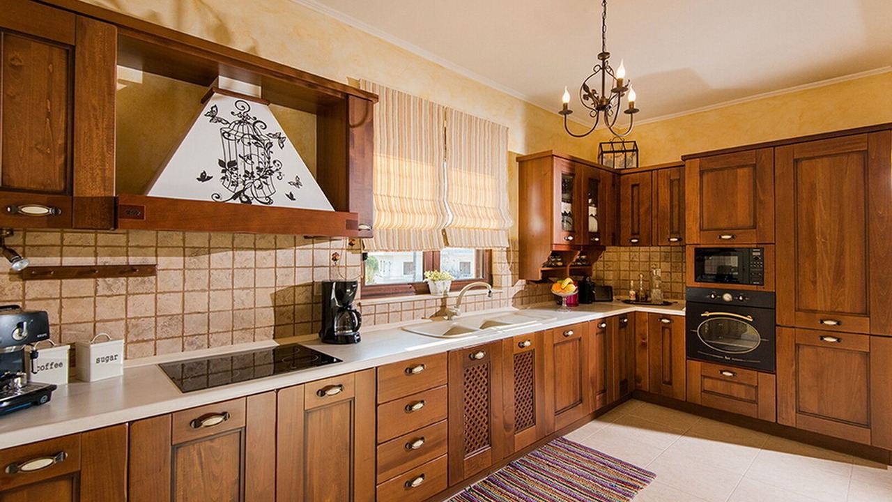 Photo of Kitchen in Roussospiti