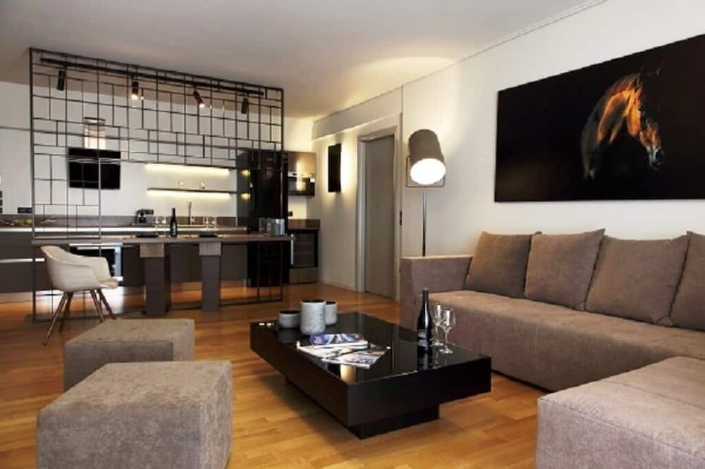 Photo of Livingroom in Elliniko