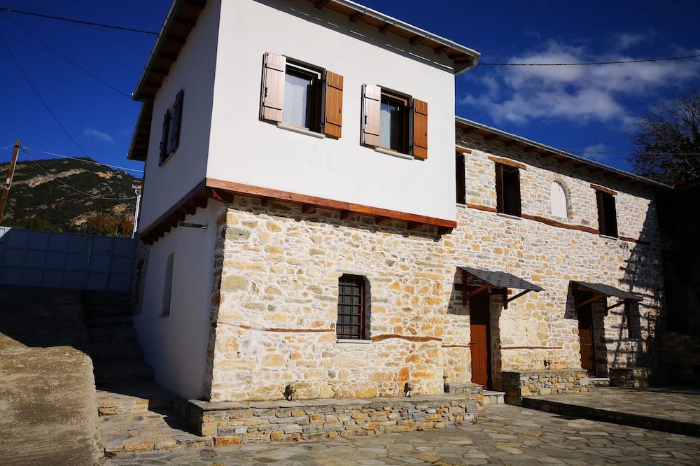 Photo of Outdoor in Portaria