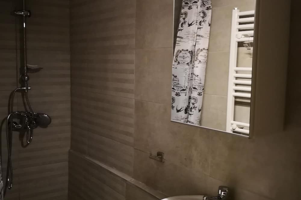 Photo of Bathroom in Portaria
