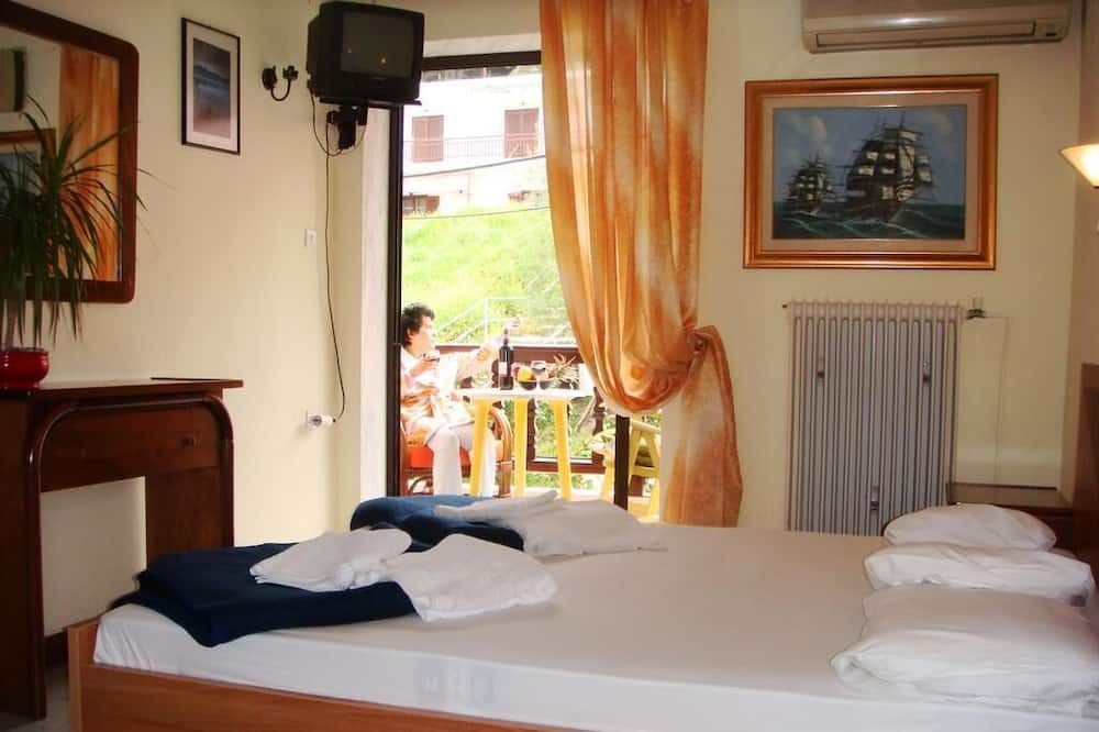 Photo of Bedroom in Neos Marmaras