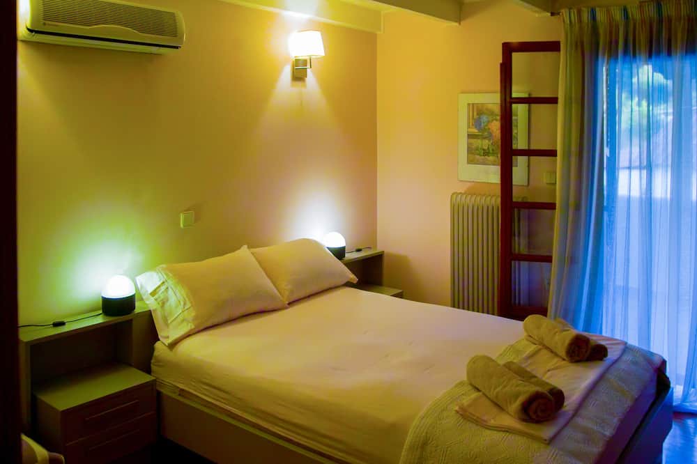 Photo of Bedroom in Rafina-Pikermi