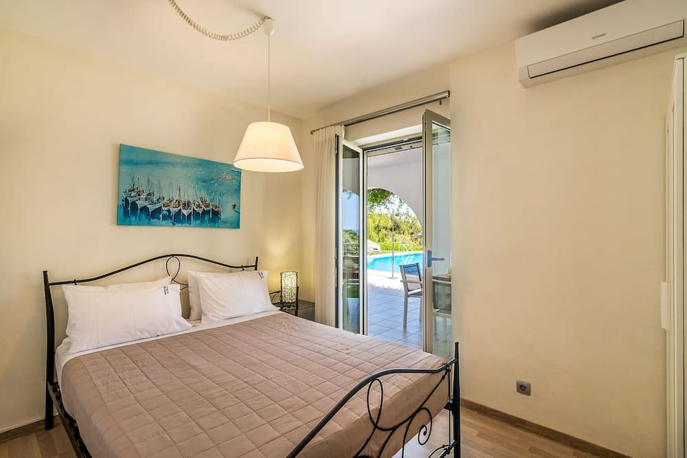 Photo of Bedroom in Vamos