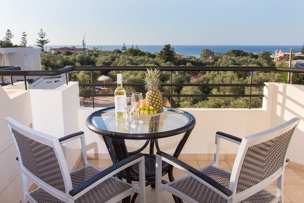 Photo of Patio Balcony in Galatas