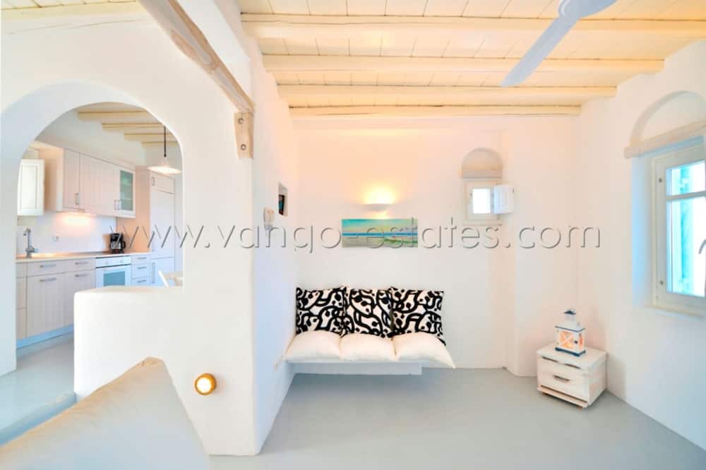 Photo of Livingroom in Panormos