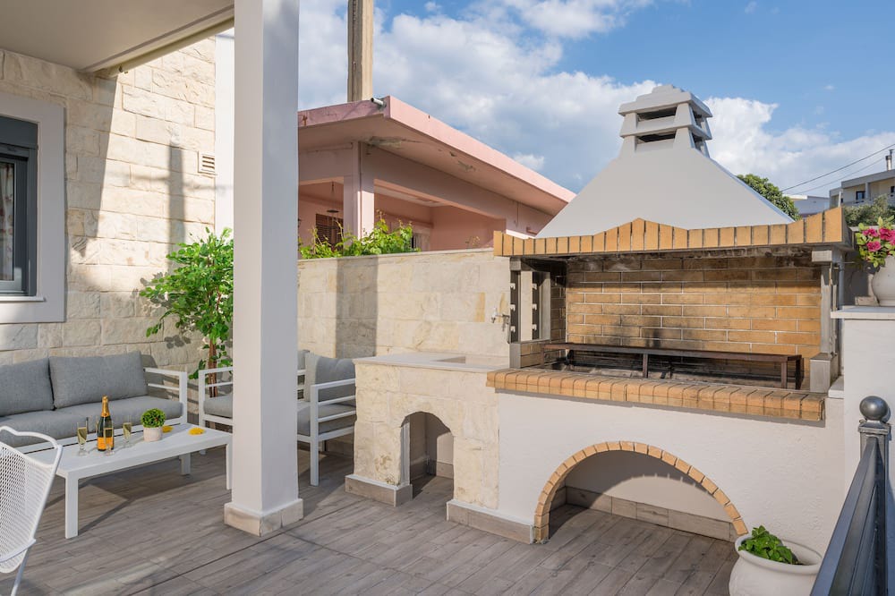 Photo of Patio Balcony in Galatas