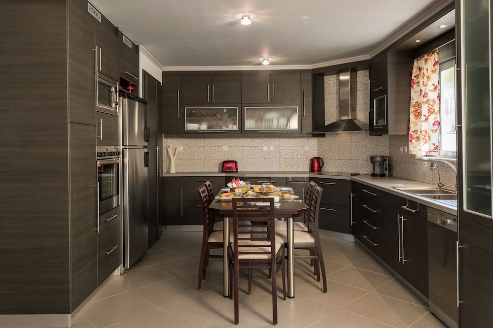 Photo of Kitchen in Galatas
