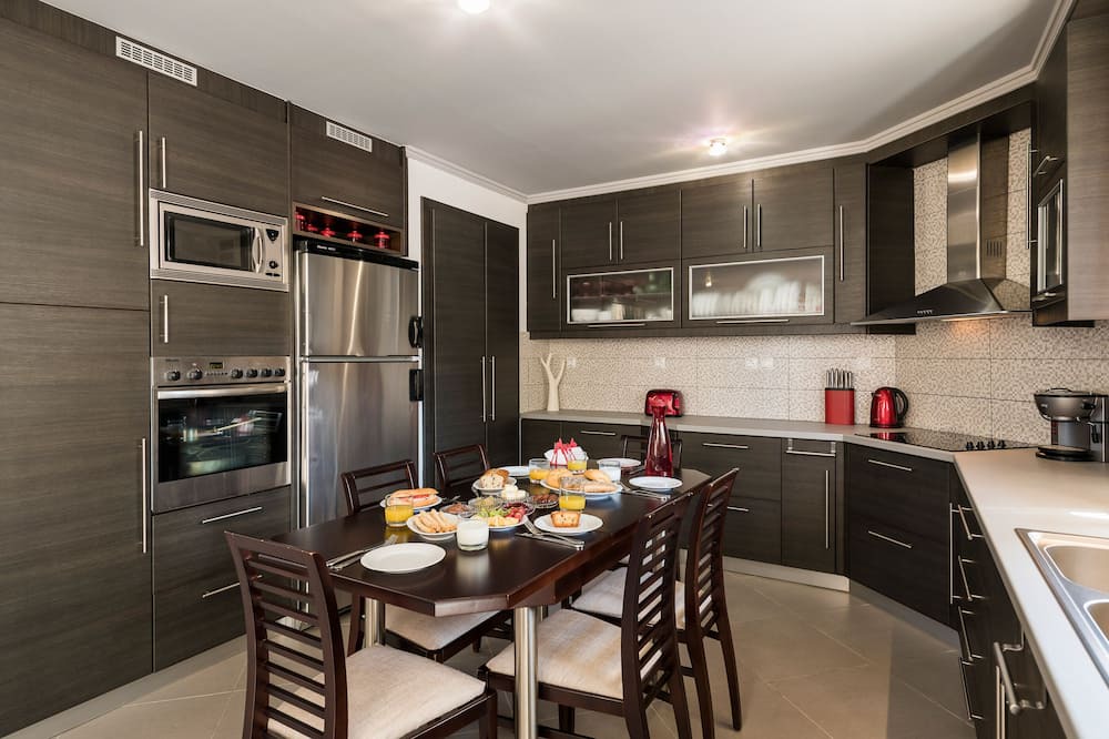 Photo of Kitchen in Galatas