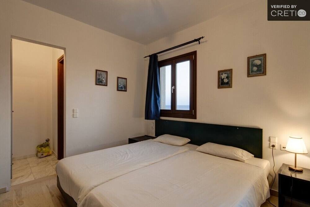 Photo of Bedroom in Makry Gialos