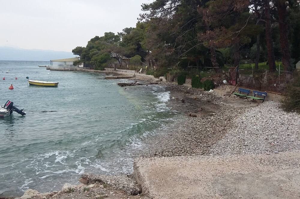 Photo of Others in Loutraki-Agioi Theodoroi