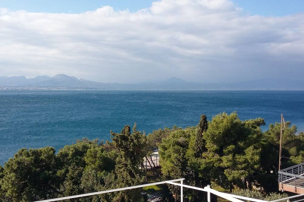 Photo of Others in Loutraki-Agioi Theodoroi