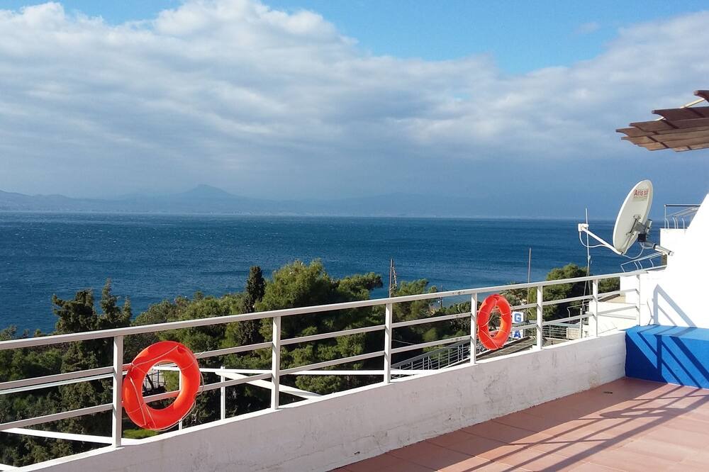 Photo of Outdoor in Loutraki-Agioi Theodoroi