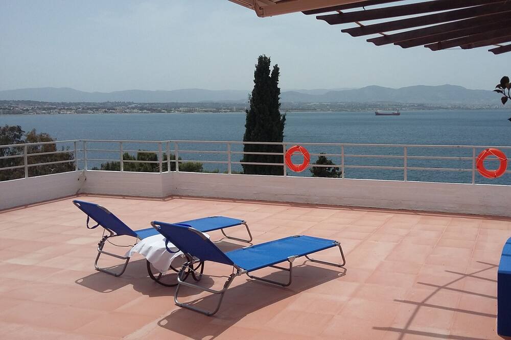 Photo of Outdoor in Loutraki-Agioi Theodoroi