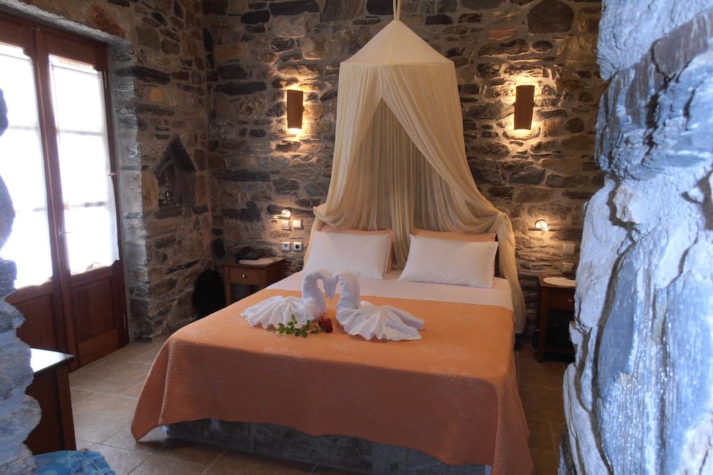 Photo of Bedroom in Agia Pelagia