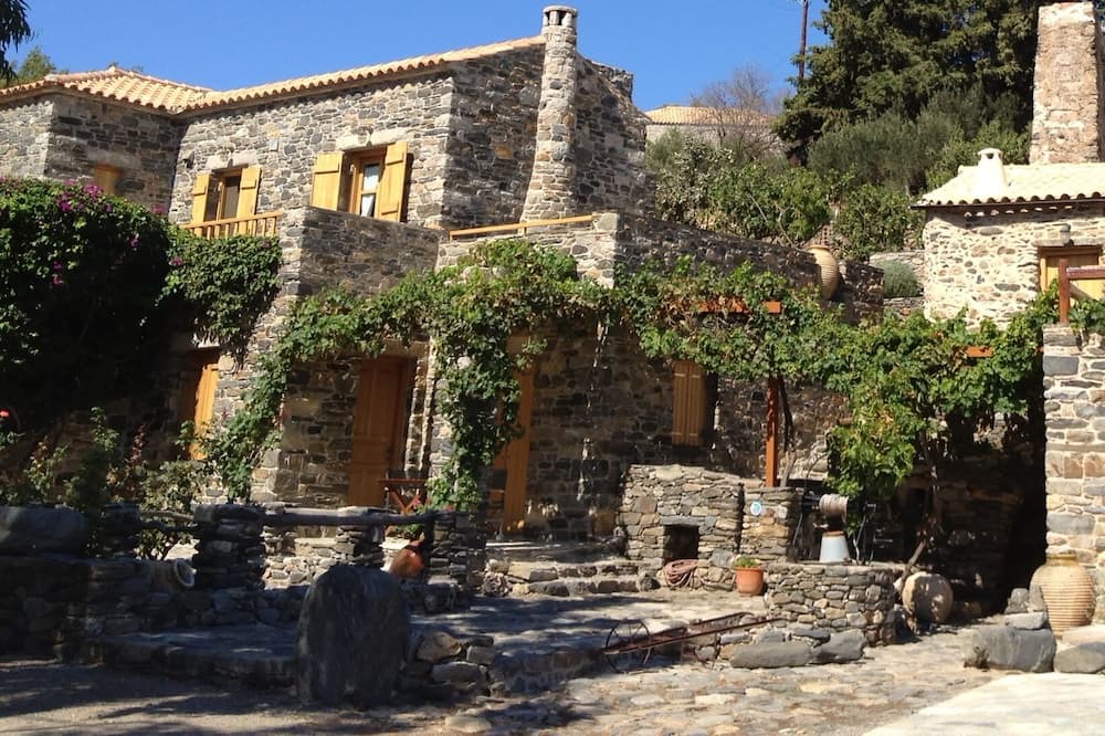 Photo of Outdoor in Agia Pelagia