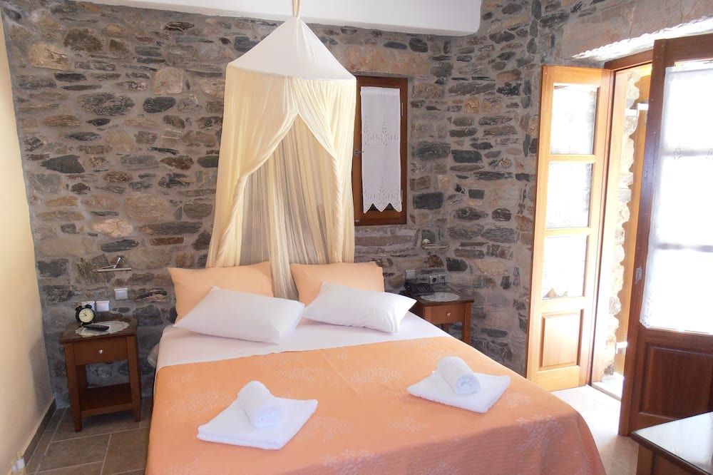 Photo of Bedroom in Agia Pelagia