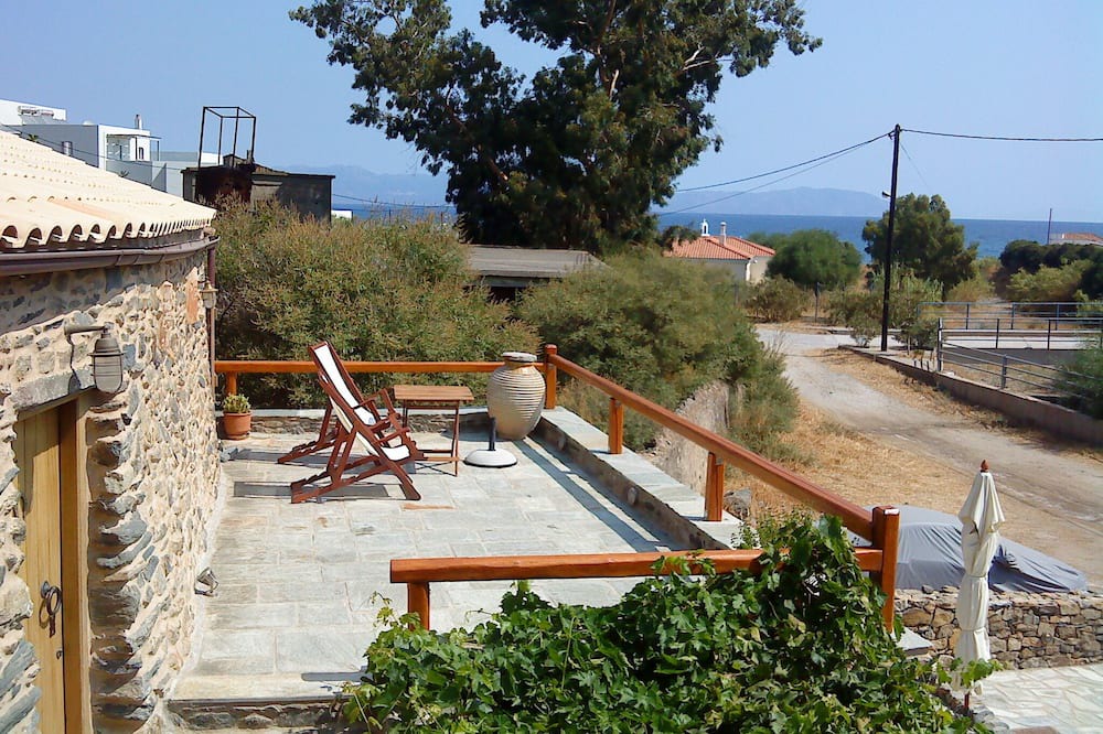 Photo of Patio Balcony in Agia Pelagia