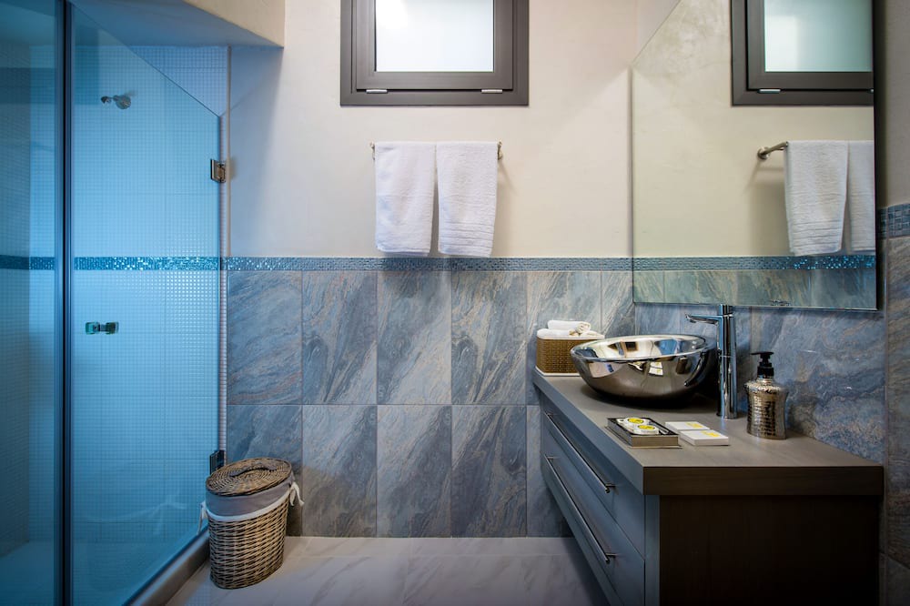 Photo of Bathroom in Agios Nikolaos