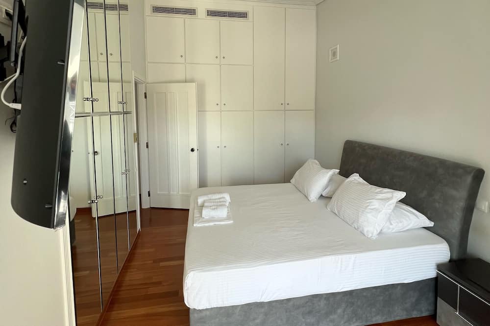Photo of Bedroom in Kavouri