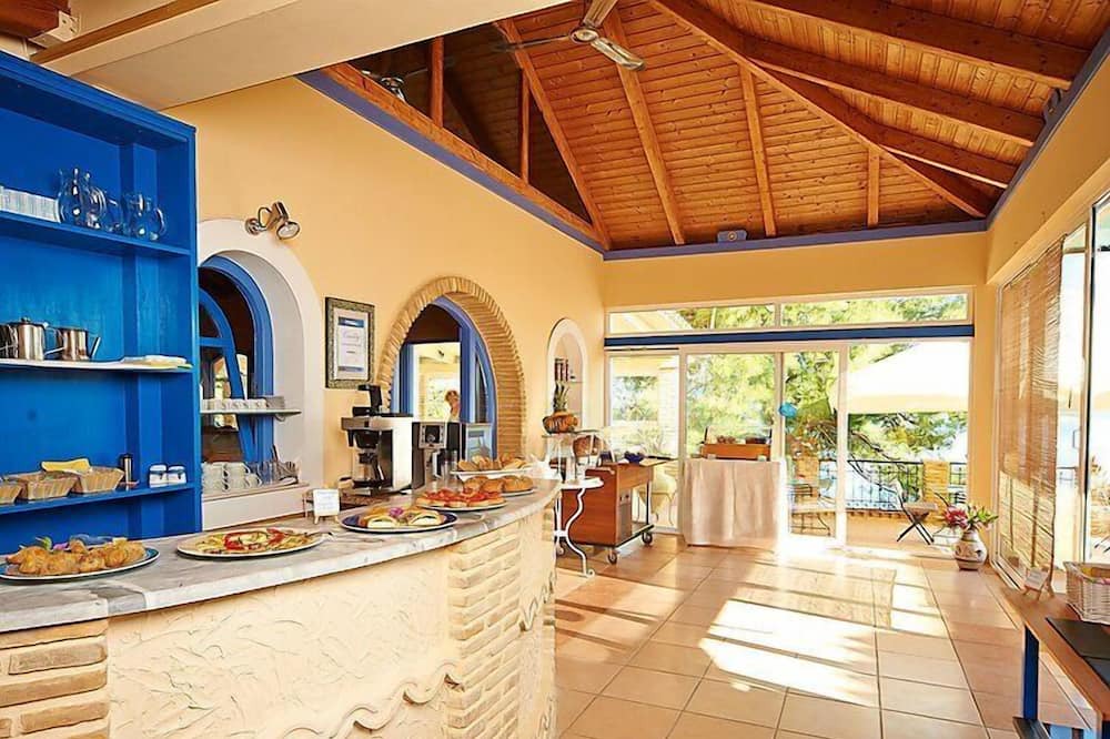 Photo of Kitchen in Marathias