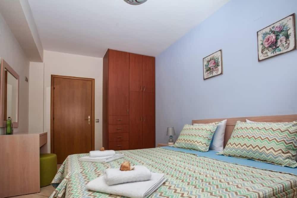 Photo of Bedroom in Roussospiti
