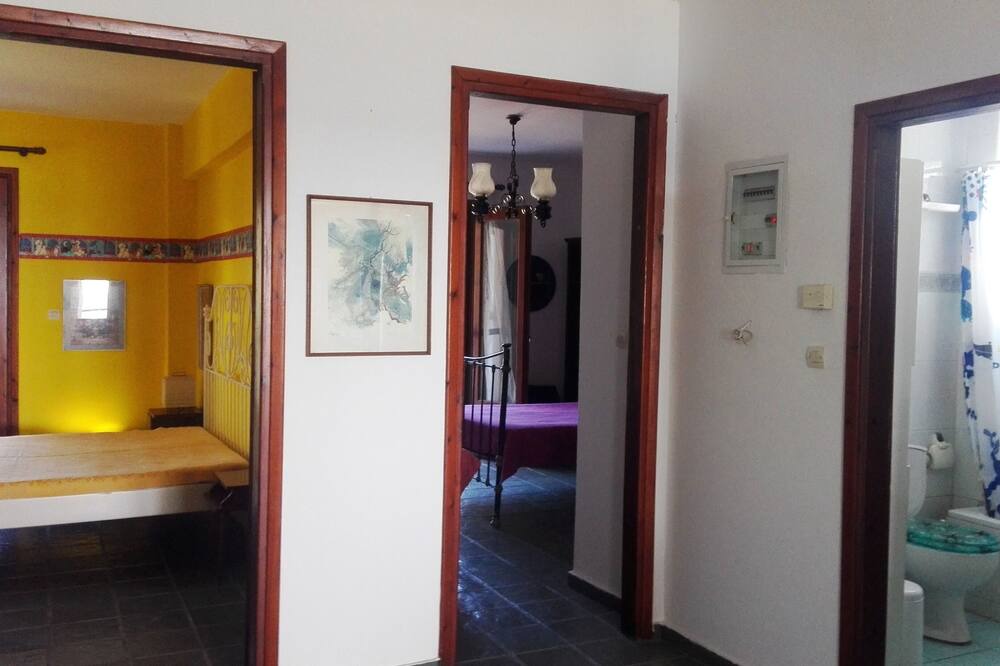 Photo of Bathroom in Toroni