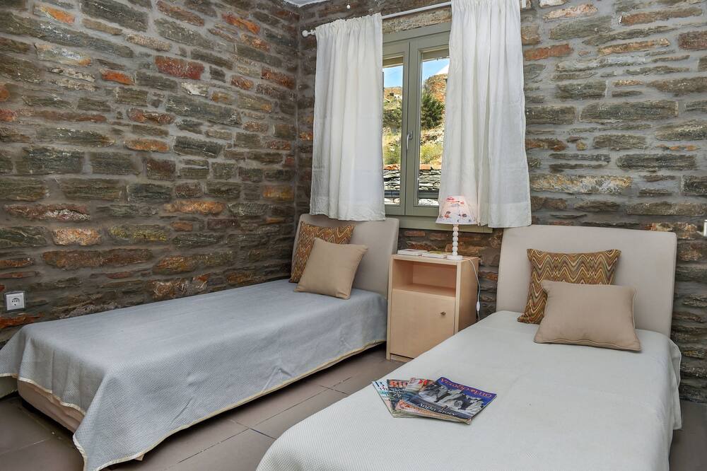 Photo of Bedroom in Koundouros