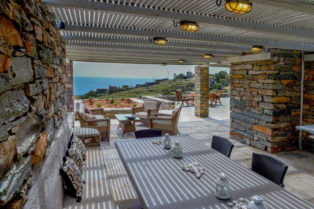 Photo of Patio Balcony in Koundouros