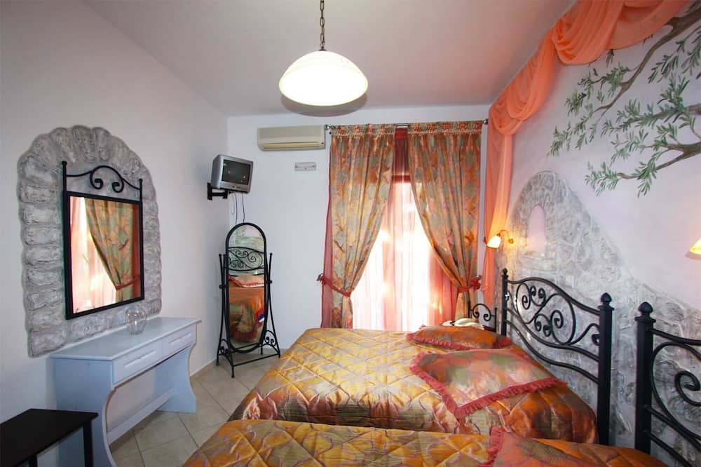 Photo of Bedroom in Glastros